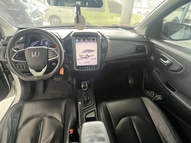 LUXGEN納智捷 U5  第5張相片