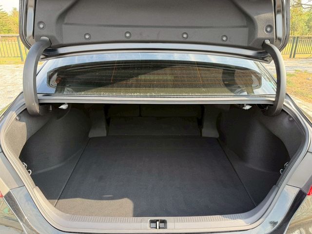 MAZDA馬自達 MAZDA 3  第7張相片