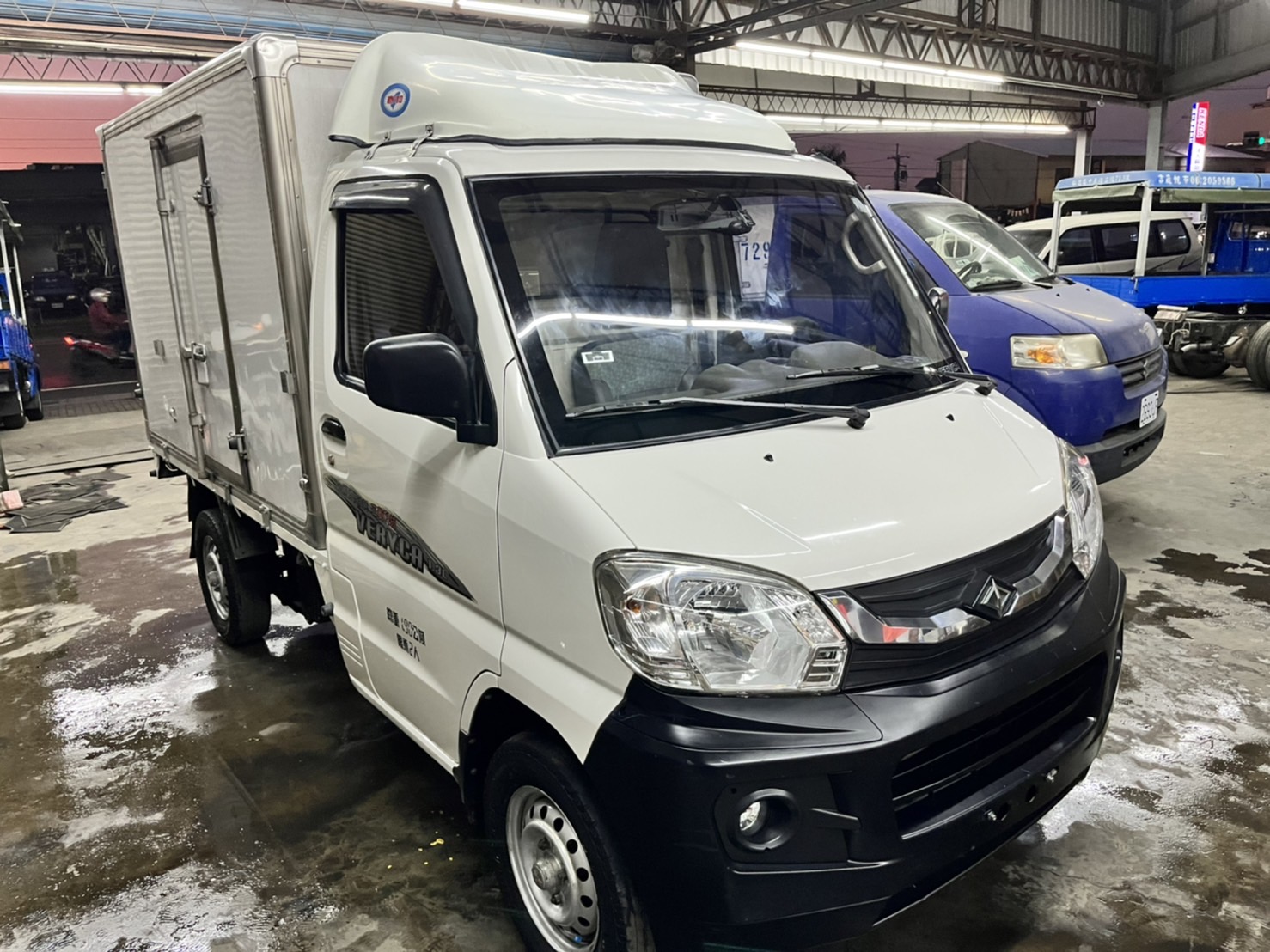 2015年 中華 小貨車 手排 5公分厚保溫箱 排水槽 實車實價 非代標場 現場即可試車 實體店面  第2張相片