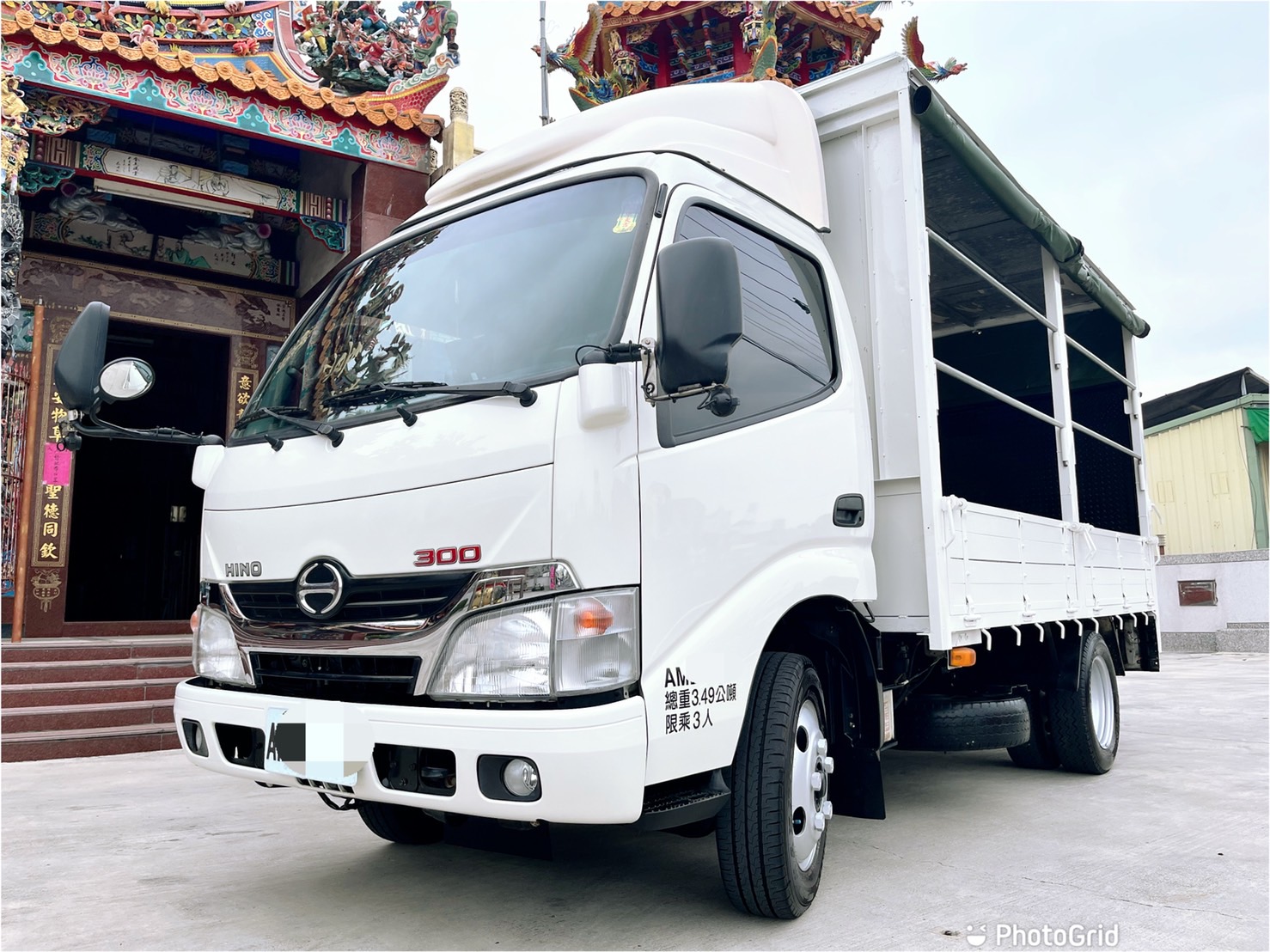 2015年 HINO 300 4.0 11.5尺 硬頂蓬式 尾門  第1張相片