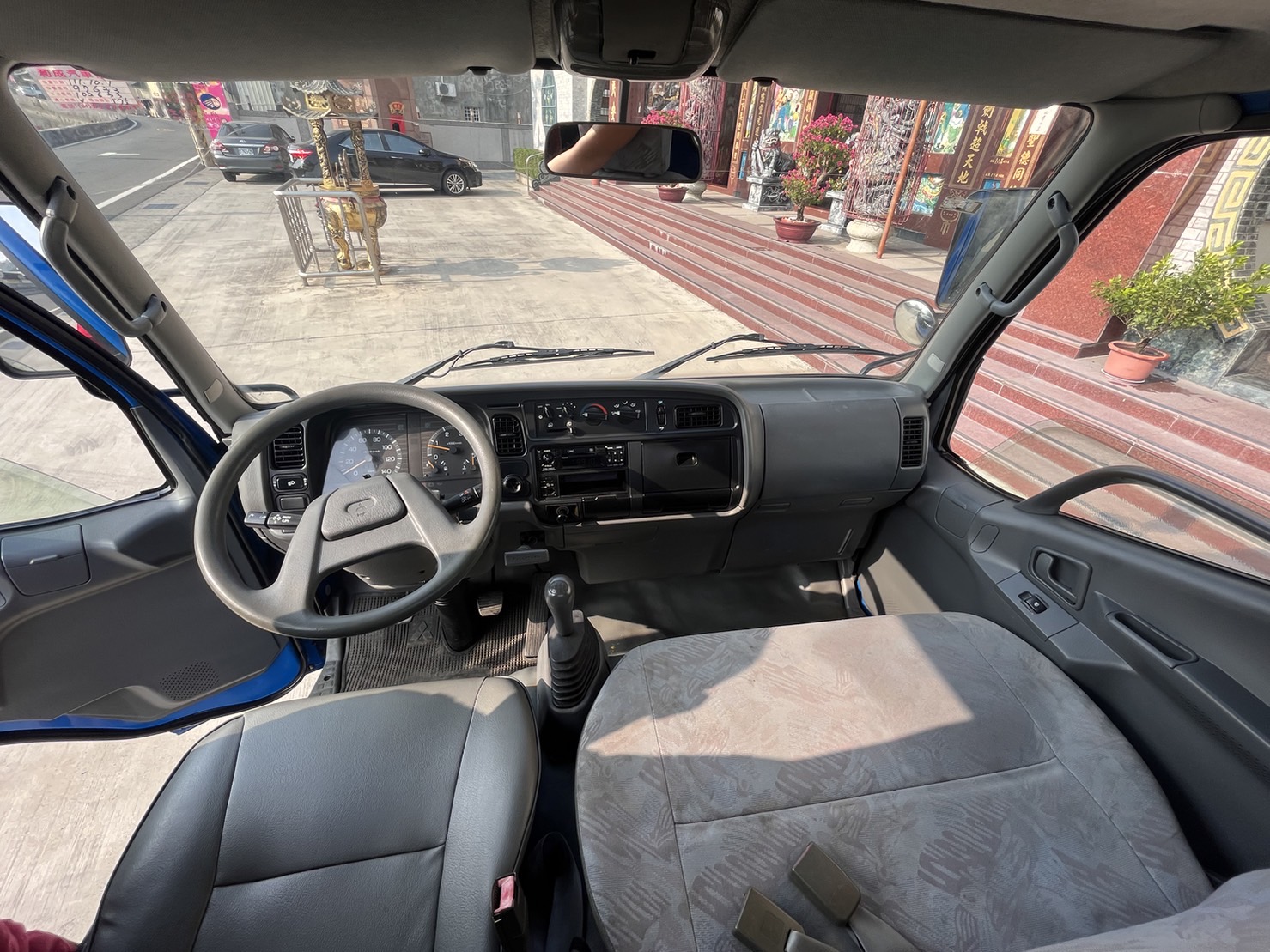  2006年 手排 3.49頓 堅達難得少見超低里程 可配合監理系統查詢 改裝全新車斗 可配合視訊看車 實車實價  第6張相片