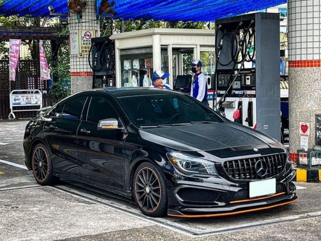 M-Benz 賓士 CLA250  第1張相片