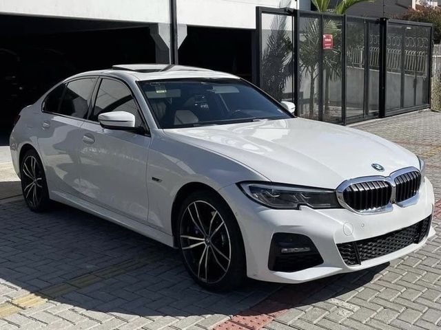 BMW寶馬 330I M SPORT  第1張相片
