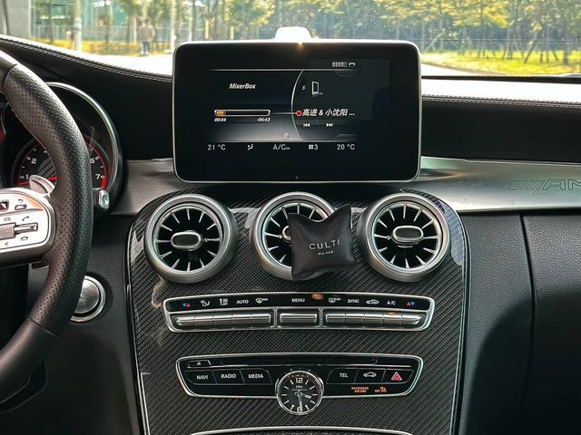 M-BENZ賓士 C63 S AMG  第10張相片