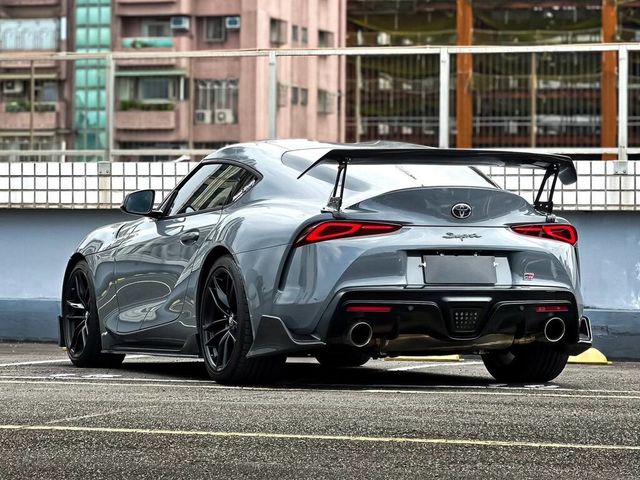 TOYOTA豐田 SUPRA  第2張相片