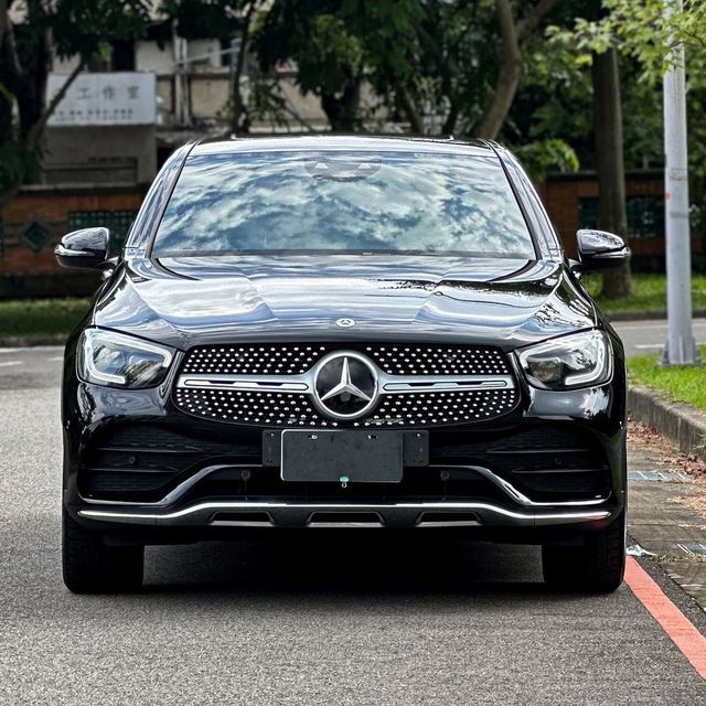 M-BENZ賓士 GLC300 AMG COUPE  第3張相片
