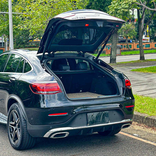 M-BENZ賓士 GLC300 AMG COUPE  第7張相片