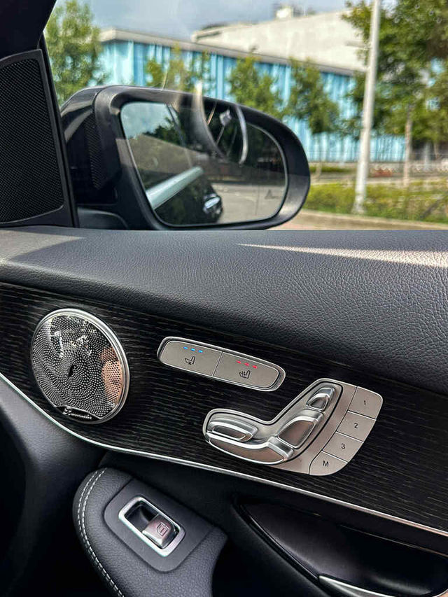 M-BENZ賓士 GLC300 AMG COUPE  第11張相片