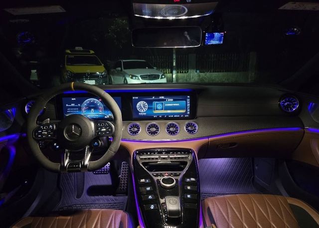 M-BENZ賓士 AMG GT63S  第3張相片