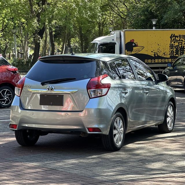 TOYOTA豐田 YARIS  第2張相片