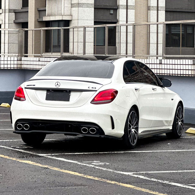 M-BENZ賓士 C43  第2張相片