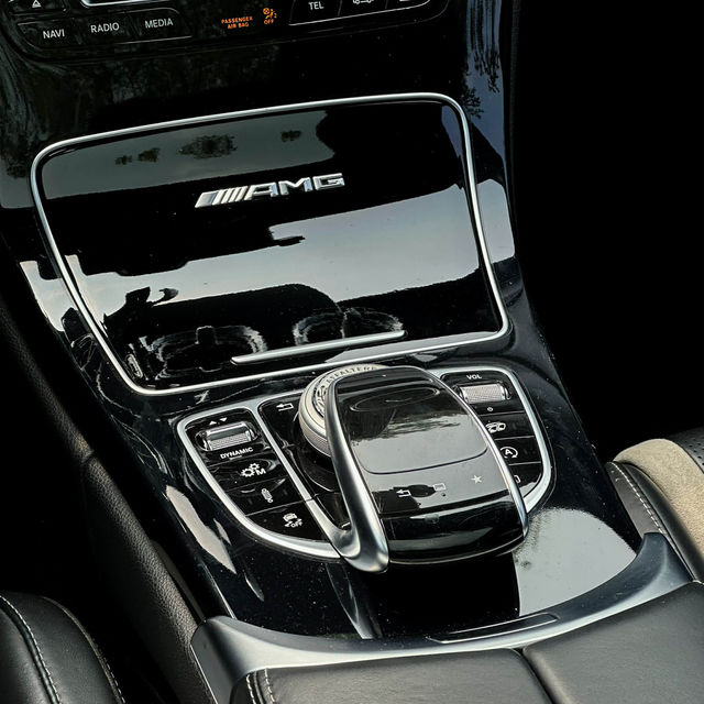 M-BENZ賓士 C63 S AMG  第9張相片