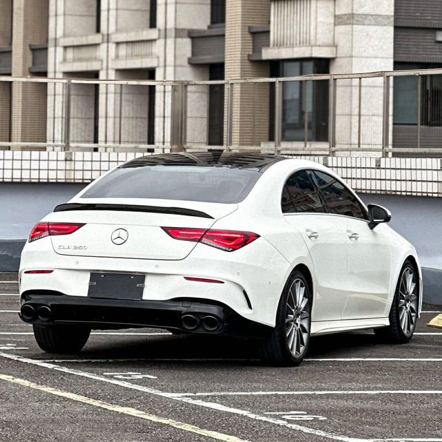M-BENZ賓士 CLA250  第2張相片