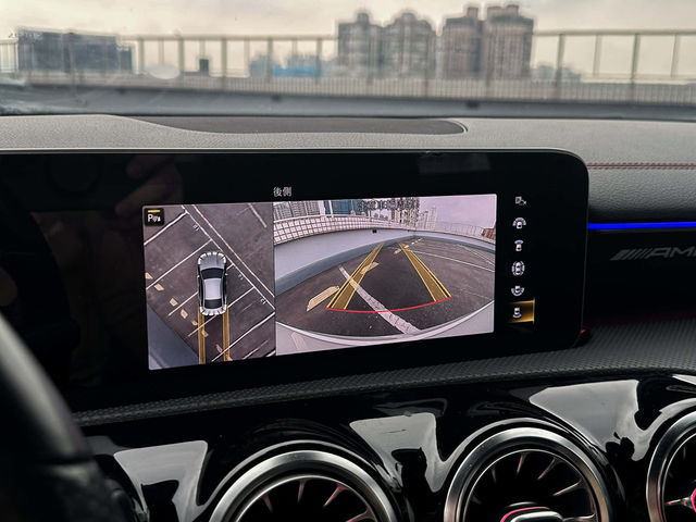 M-BENZ賓士 CLA250  第11張相片