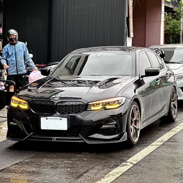 BMW寶馬 330I  第4張相片