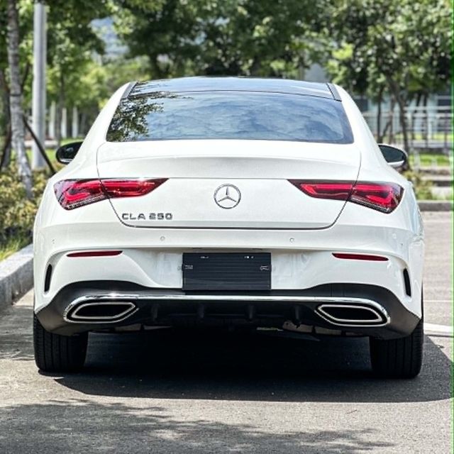 M-BENZ賓士 CLA250  第4張相片