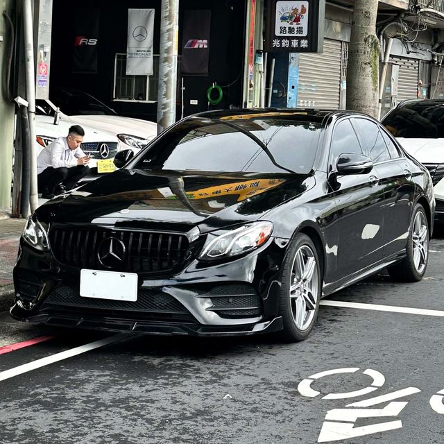 M-BENZ賓士 E300  第1張相片