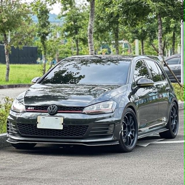 VOLKSWAGEN福斯 GOLF GTI  第1張相片