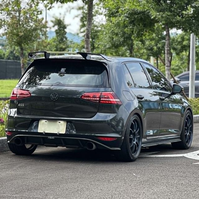 VOLKSWAGEN福斯 GOLF GTI  第2張相片
