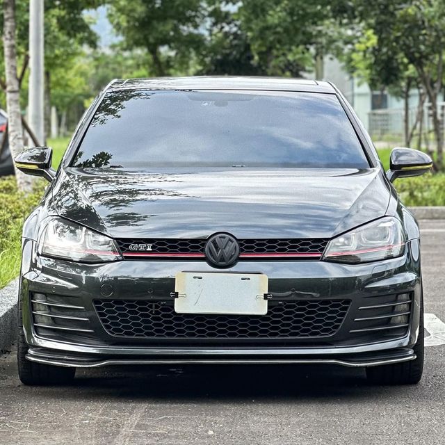 VOLKSWAGEN福斯 GOLF GTI  第3張相片