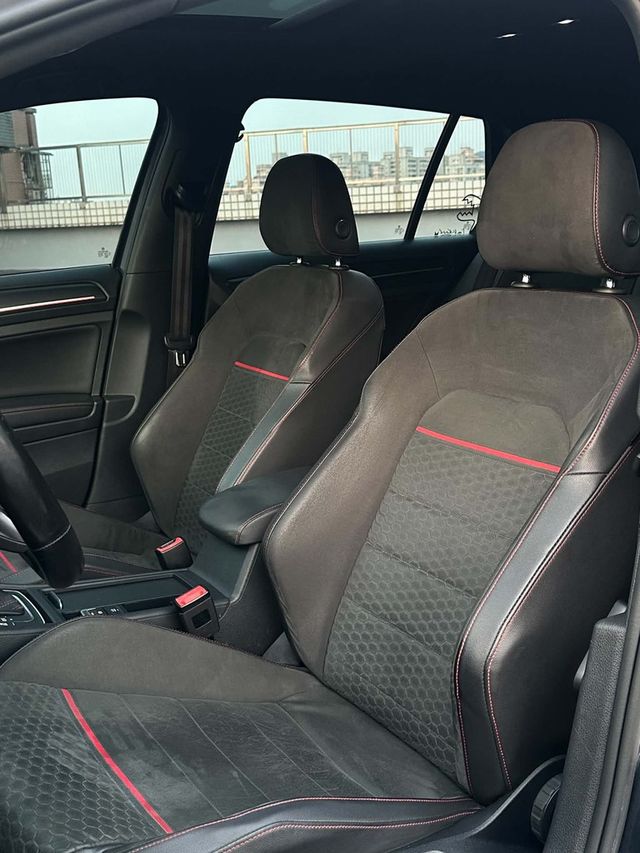 VOLKSWAGEN福斯 GOLF GTI  第11張相片