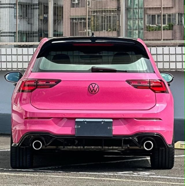 VOLKSWAGEN福斯 GOLF GTI  第4張相片