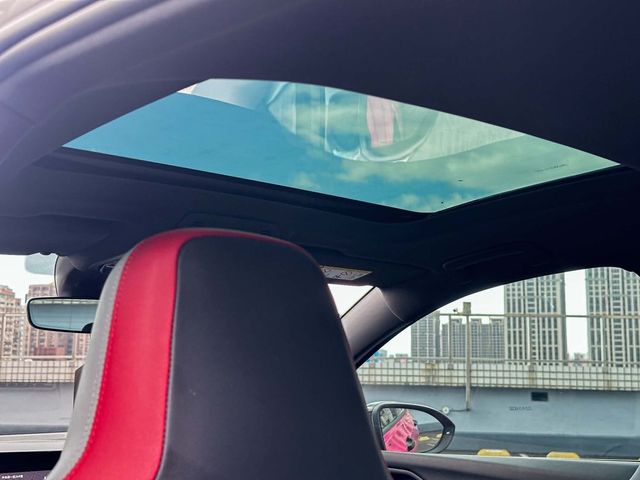VOLKSWAGEN福斯 GOLF GTI  第10張相片
