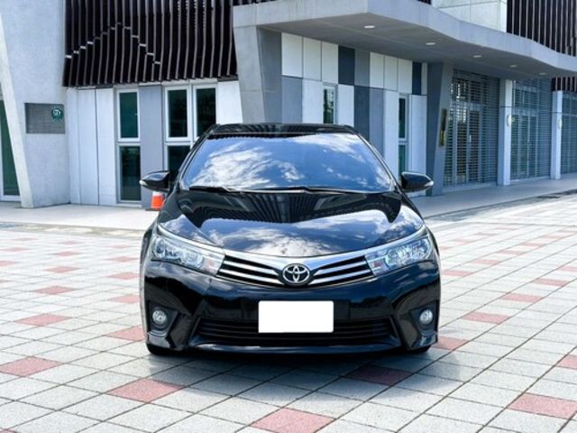 TOYOTA豐田 ALTIS  第2張相片