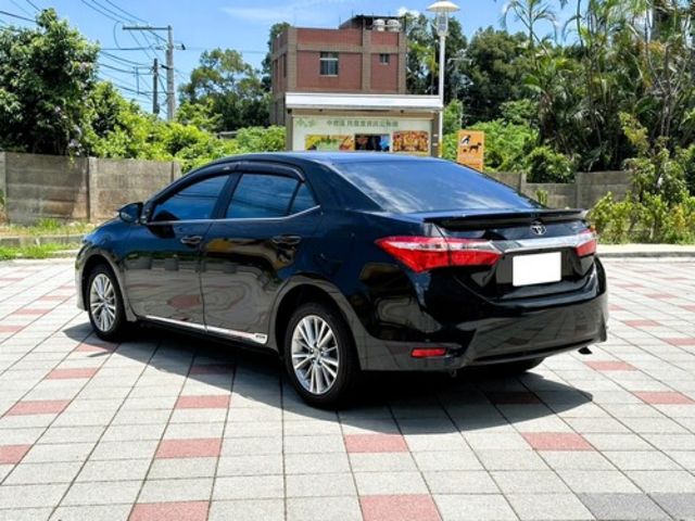 TOYOTA豐田 ALTIS  第6張相片