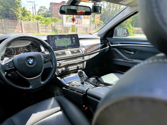 BMW寶馬 520I  第9張相片