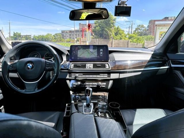 BMW寶馬 520I  第10張相片