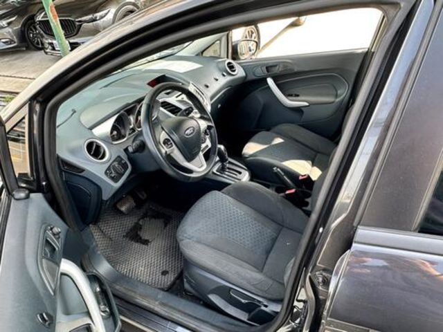 FORD福特 FIESTA  第10張相片