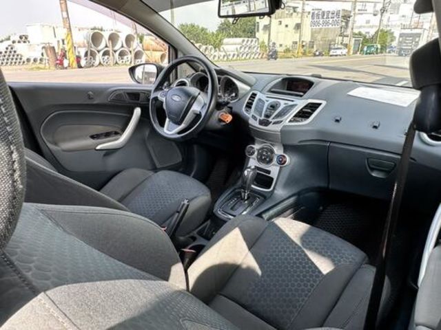 FORD福特 FIESTA  第12張相片
