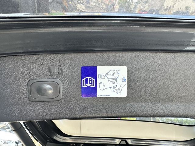 FORD福特 KUGA  第7張相片