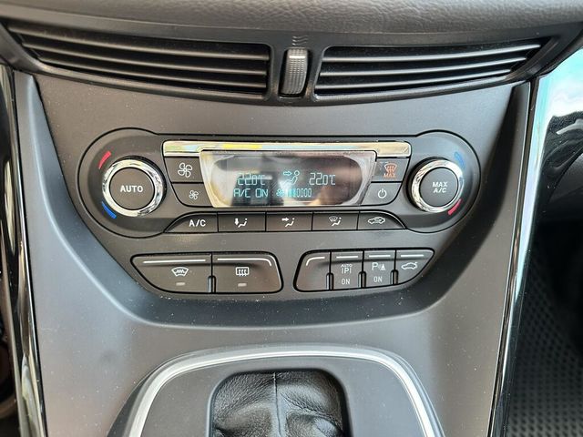 FORD福特 KUGA  第12張相片
