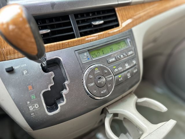 TOYOTA豐田 PREVIA  第7張相片