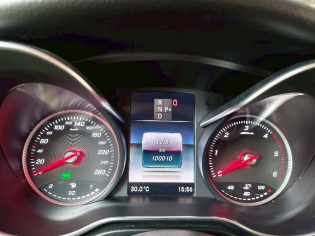『可全貸』豪華八人座.柴油渦輪.電動側滑門、尾門.倒車影像.換檔撥片  第9張相片