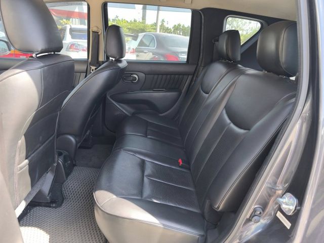 『整備中』原鈑件.恆溫.車頂行李架.購車贈全新安卓機.雙系統Carplay+倒顯+行車紀錄器  第3張相片