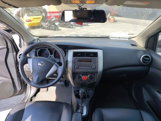 『整備中』原鈑件.恆溫.車頂行李架.購車贈全新安卓機.雙系統Carplay+倒顯+行車紀錄器  第4張相片