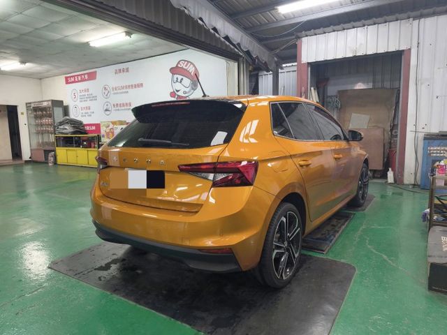 『認證』1.5渦輪.原鈑件.新車保固六年.僅跑3萬..Lv2全速域跟車.雙系統Carplay.ikey免鑰匙  第13張相片