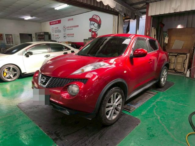 『認證』4WD渦輪版.一手車僅跑7萬公里.循跡防滑.isofix.倒車影像.雙前座電熱椅  第1張相片