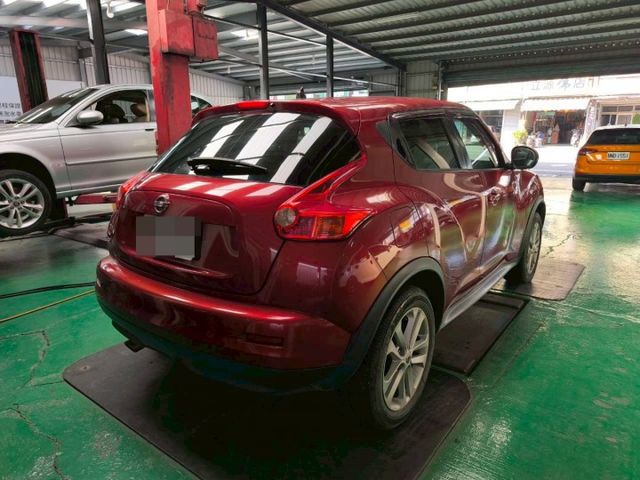 『認證』4WD渦輪版.一手車僅跑7萬公里.循跡防滑.isofix.倒車影像.雙前座電熱椅  第9張相片