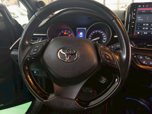 『認證』頂規豪華版.一手原廠保養僅跑5萬.ikey.安卓機.360環景.全車喇叭升級  第5張相片