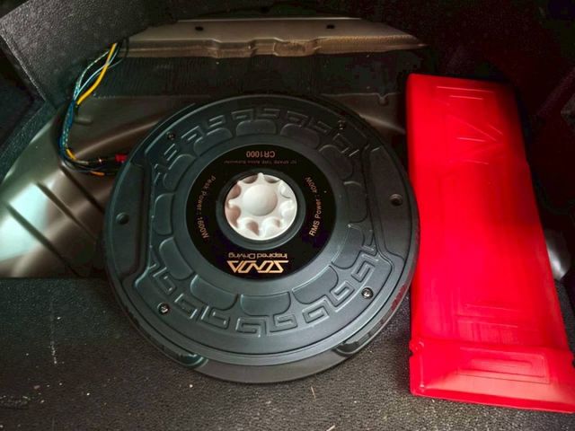 『認證』頂規豪華版.一手原廠保養僅跑5萬.ikey.安卓機.360環景.全車喇叭升級  第8張相片