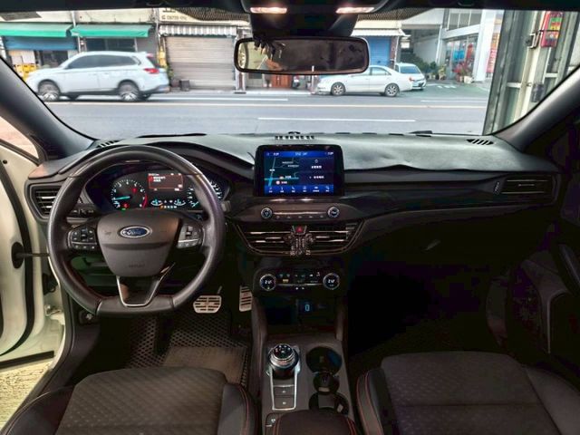 『認證』原鈑件.ST-Line Lommel.僅跑5萬公里.lv2跟車.B&O音響.抬顯.盲點.免鑰匙.Carplay  第4張相片