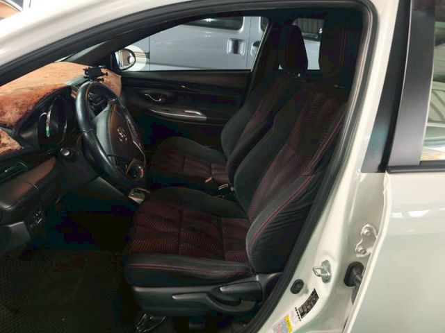 『認證』原鈑件.原廠保養.S版.空力套件.黑頂篷.ABS.雙氣囊  第2張相片