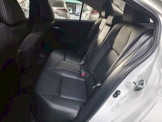 『認證』新車保固中.豪華+.免鑰匙.盲點.Acc全速域跟車.倒車顯影.雙系統Carplay  第3張相片