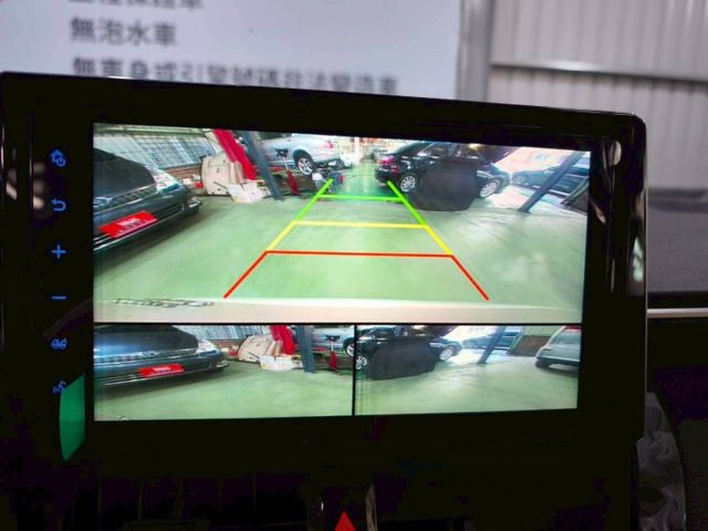 『認證』新車保固中.豪華+.免鑰匙.盲點.Acc全速域跟車.倒車顯影.雙系統Carplay  第9張相片