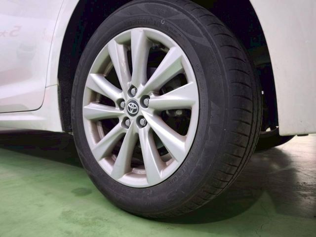 『認證』新車保固中.豪華+.免鑰匙.盲點.Acc全速域跟車.倒車顯影.雙系統Carplay  第12張相片