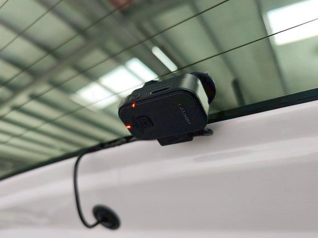 『認證』原鈑件.S版.換檔撥片.藍芽.倒車影像.定速巡航.ABS.四輪米其林  第12張相片